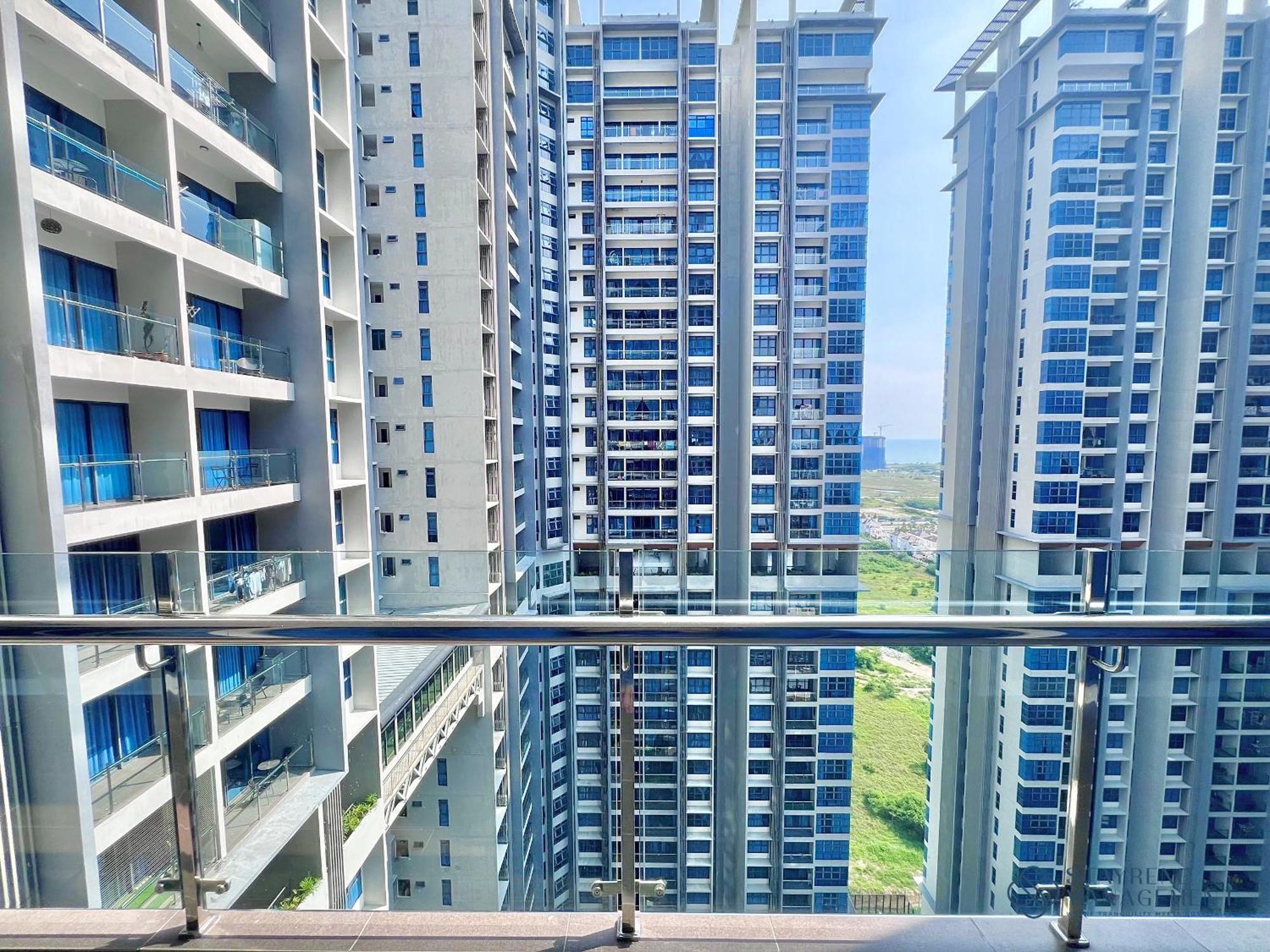 Atlantis Residences Melaka By Stayrene Exterior photo